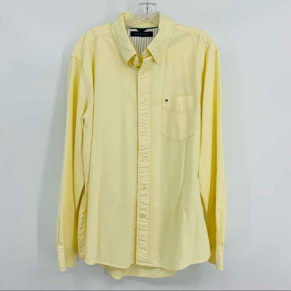 Tommy Hilfiger Oxford Button Down Yellow Shirt Size XL - Picture 2 of 9